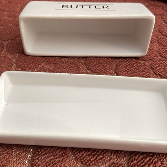 Pier One Bouclair ceramic butter dish - Picture 3 of 13